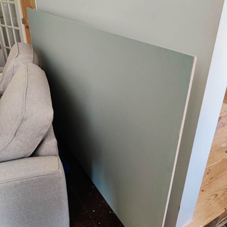 Moisture resistant plaster board 