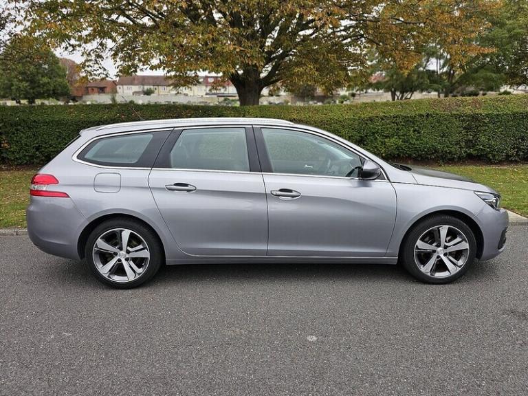 2019 Peugeot 308 SW PureTech Allure Estate Petrol Manual