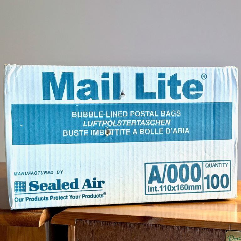 Mail Lite Bubble Bags, Self-seal, A/000 110x160mm, Sealed box of 100