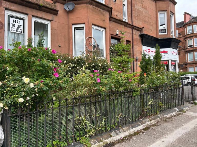 Furnished double room in shared flat