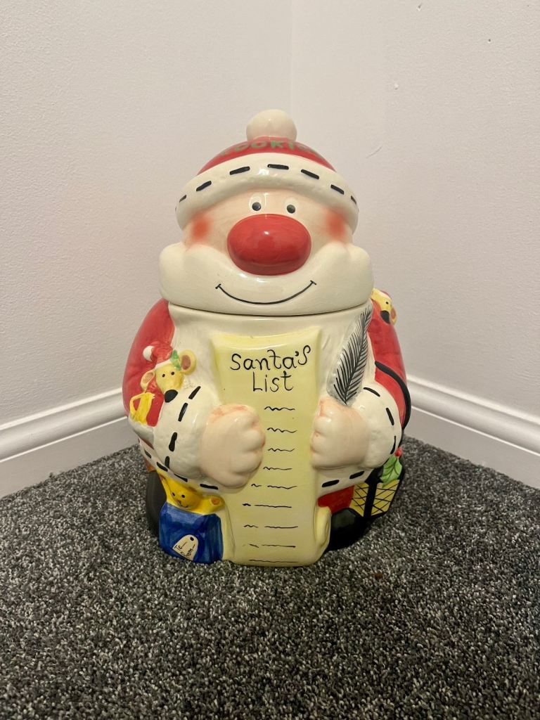 Vintage Rayware Christmas Santa ceramic cookie jar