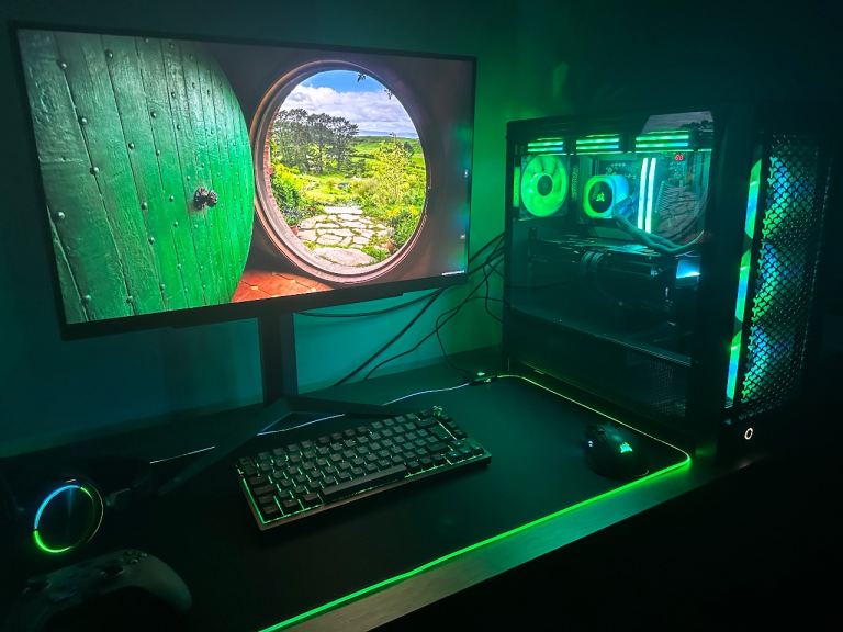 Ryzen 7 9800X3D | RX 9070 XT 16GB | 64GB DDR5 | 2TB NVMe SSD