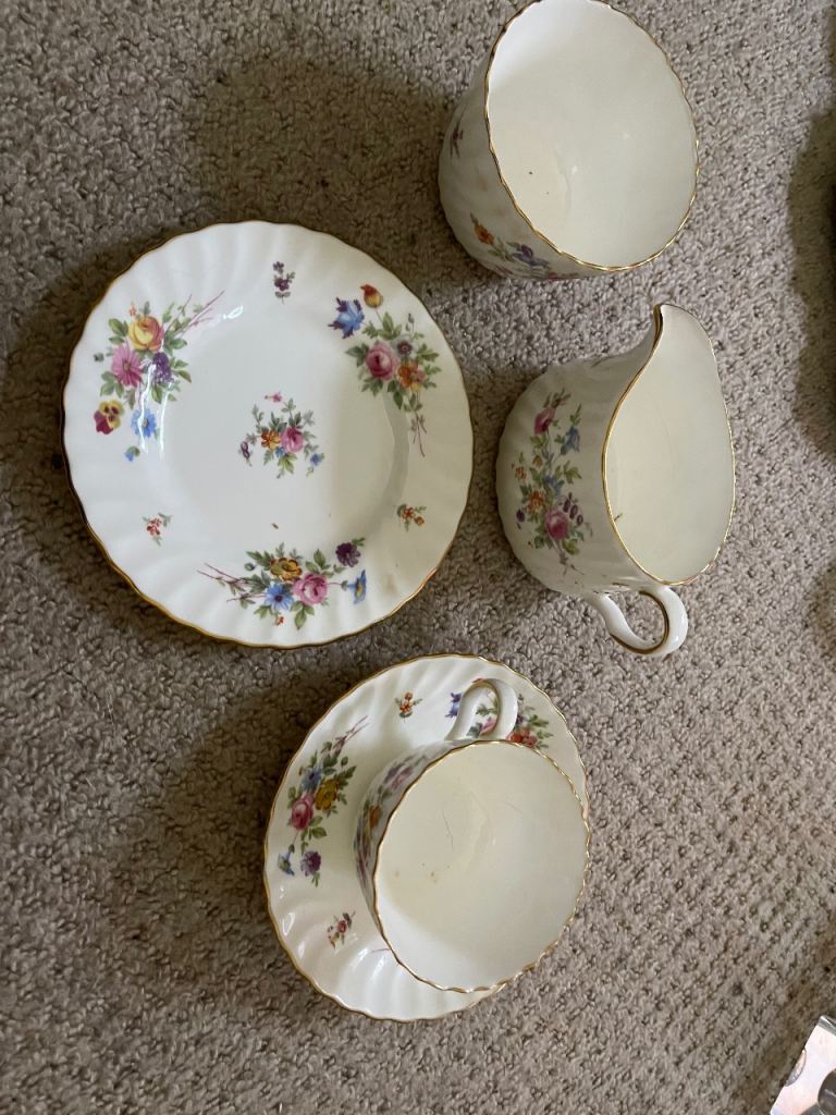Minton Marlow pattern 12 piece tea set for sale 