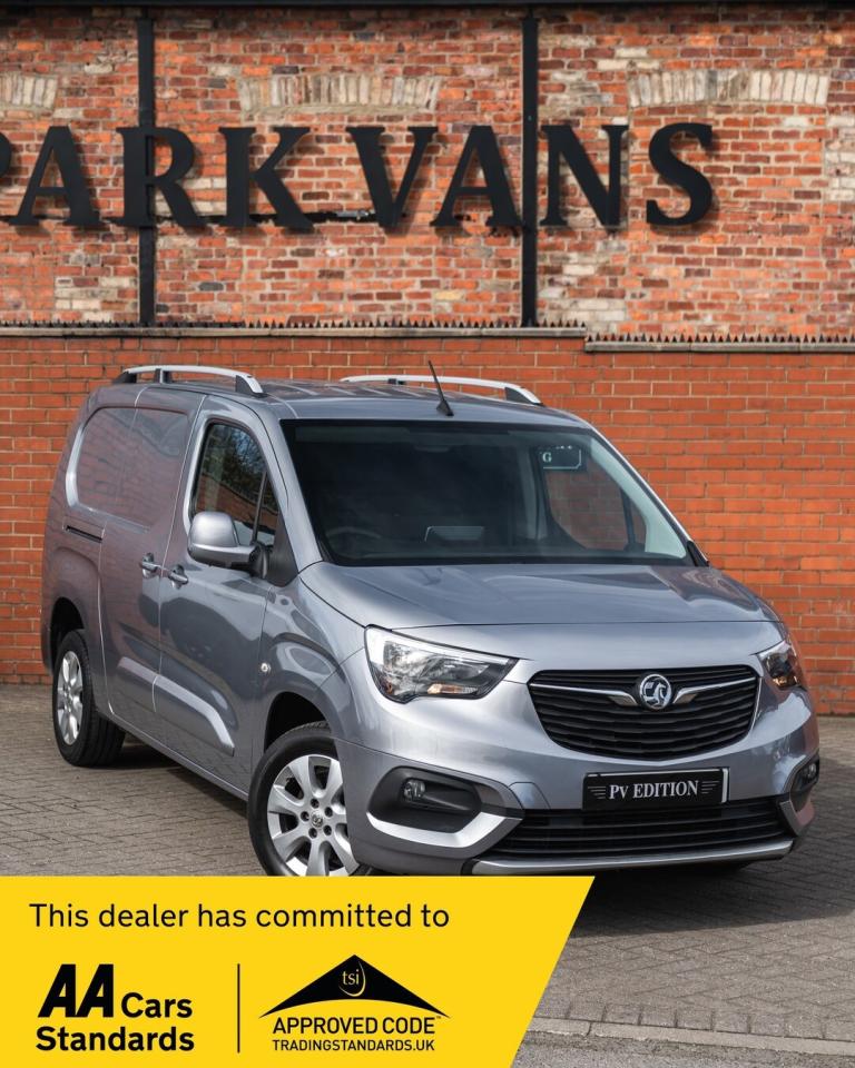 2019 Vauxhall Combo 1.5D Limited Edition LWB VAN