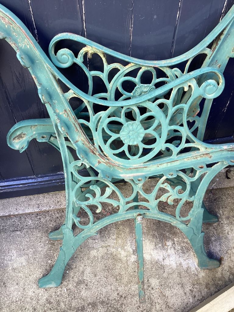 VINTAGE CAST BENCH ENDS 