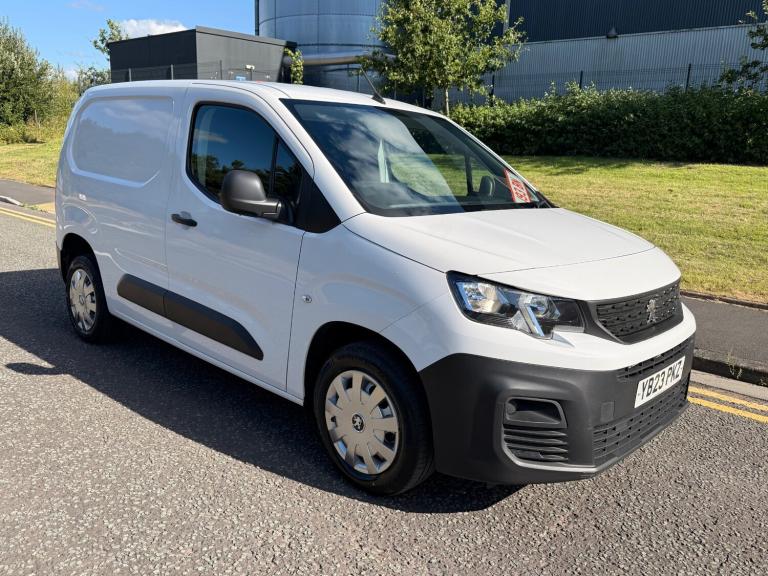 2023 Peugeot Partner 1000 1.5 BlueHDi 100 Professional Premium + Van PANEL VAN Diesel Manual