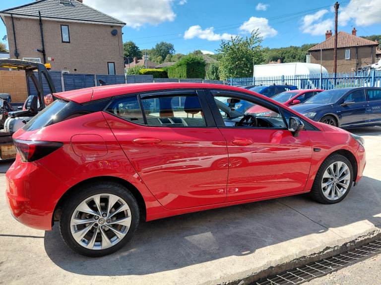 BREAKING / PARTS : VAUXHALL ASTRA K 2015-21  1.4p	; mileage : 77k ; colour :	Z50S ; manual ; 6 speed