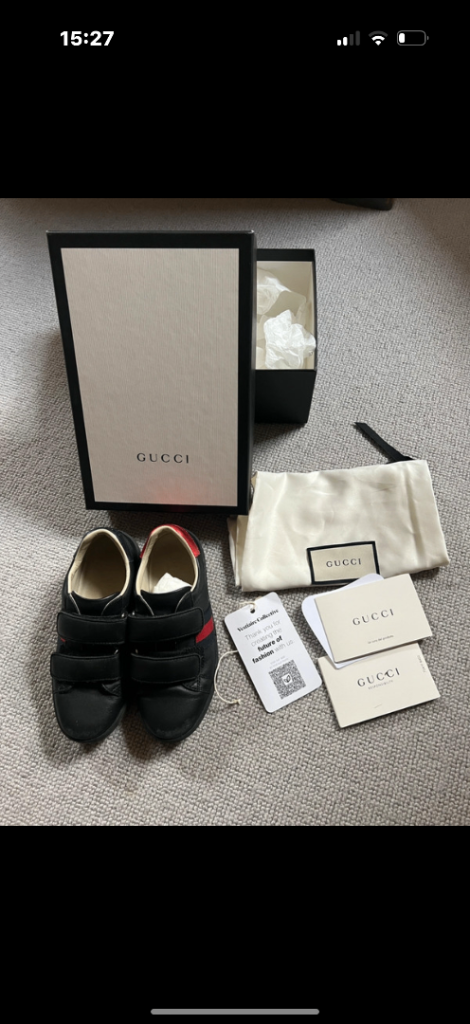 Gucci infant shoes 