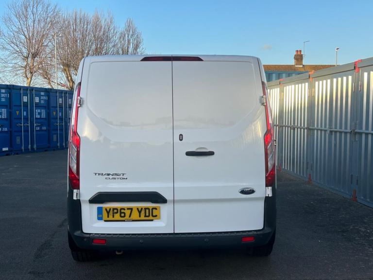 2017 Ford Transit Custom 310 TREND LR P/V 1 OWNER FROM NEW AIR CON REAR CAMERA Panel Van Diesel M...