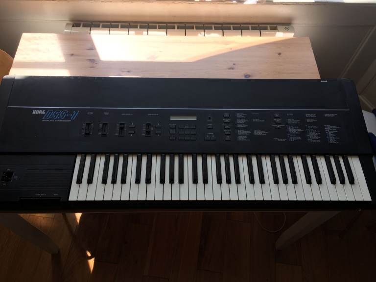 Korg DSS-1 with original Korg floppy sound discs - very rare!