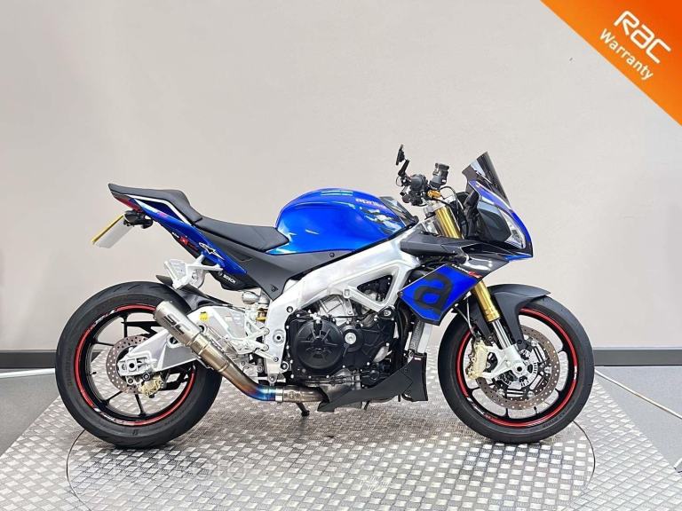 APRILIA TUONO V4 1100 - 2016 - 11187 miles