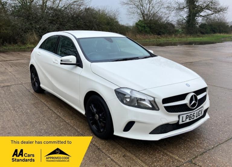 MERCEDES-BENZ A CLASS 1.6 A180 SE Automatic 2016