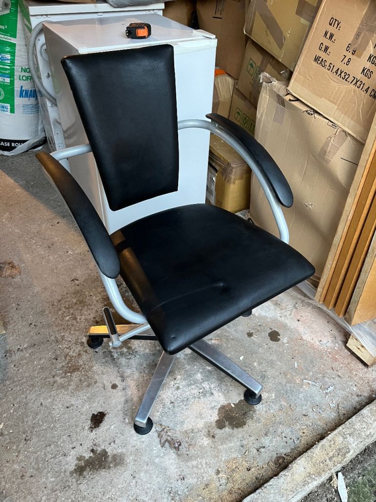 Hairdressing chairs and hair wash basin