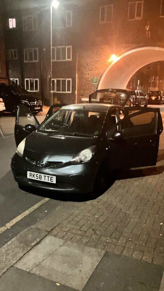 Toyota, AYGO, Hatchback, 2008, Manual, 998 (cc), 5 doors