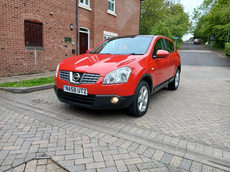 Nissan qashqai 1.5 automatic dci 4x4 suv high spec