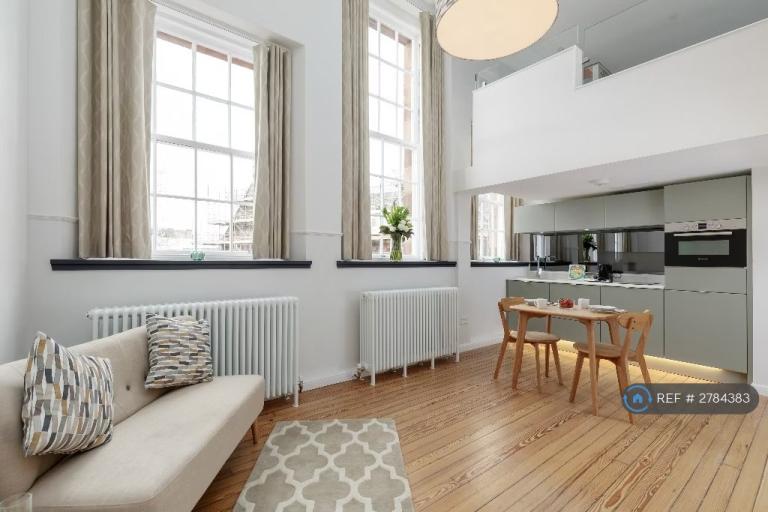 1 bedroom flat in Mcdonald Road, Edinburgh, EH7 (1 bed) (#2784383)