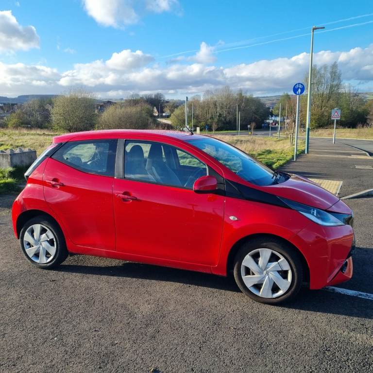 2016 Toyota Aygo Petrol Manual 5Door Economical Reliable First Car