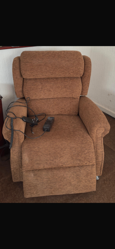 Mobility armchair