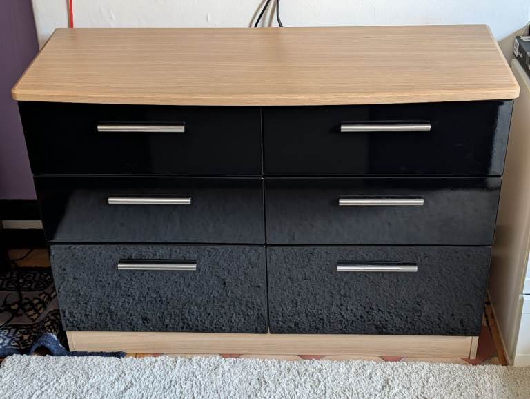 Modern Oak & Black High Gloss 6-Drawer Chest