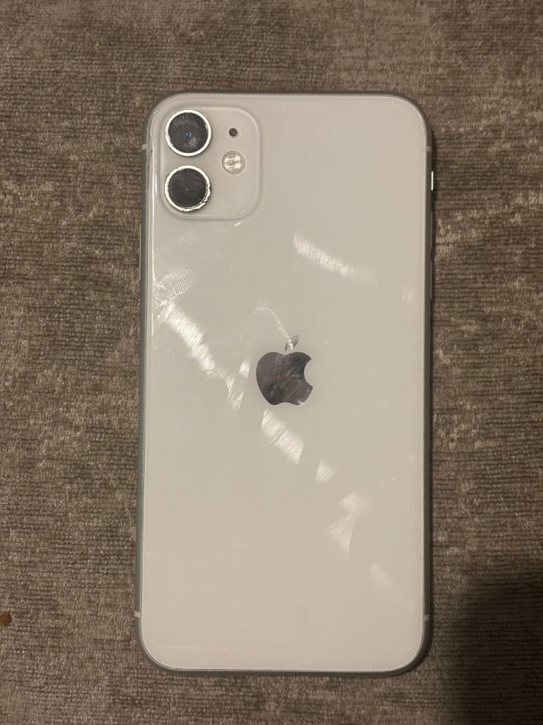 iPhone 11 