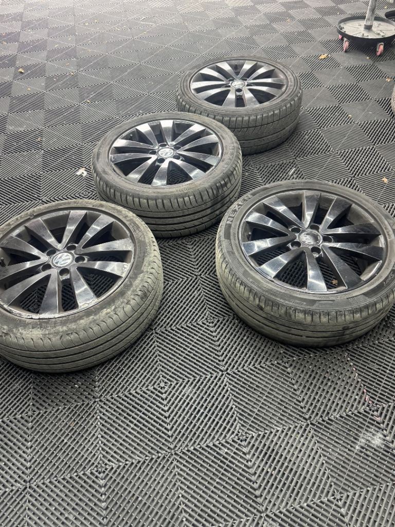x4 17” Inch Genuine seattle Black Alloys Wheels 5x112 Vw Golf caddy touran