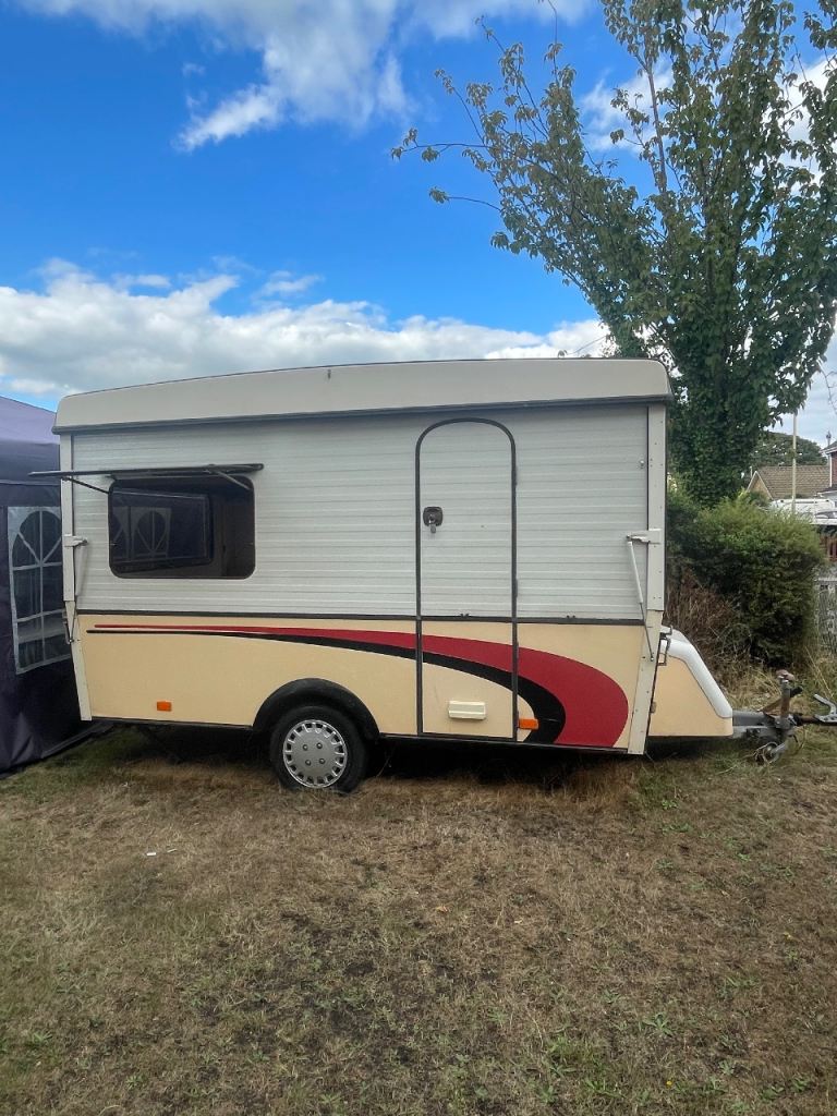 1990 Esterel Folding Caravan