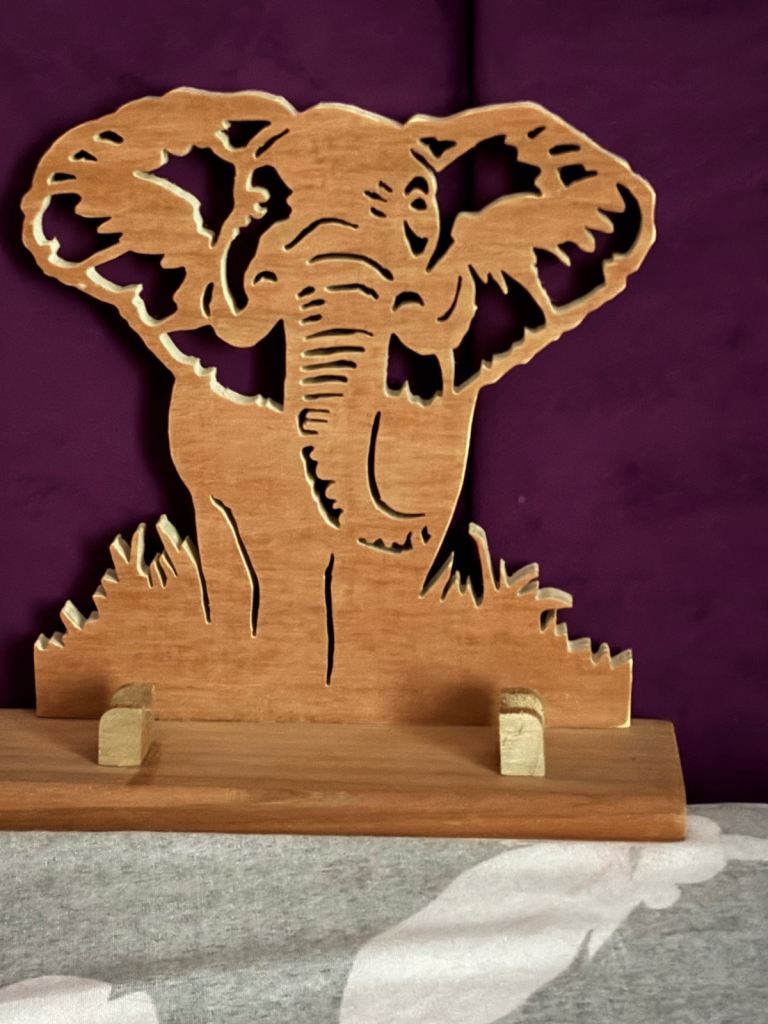 Hand crafted elephant pen holder