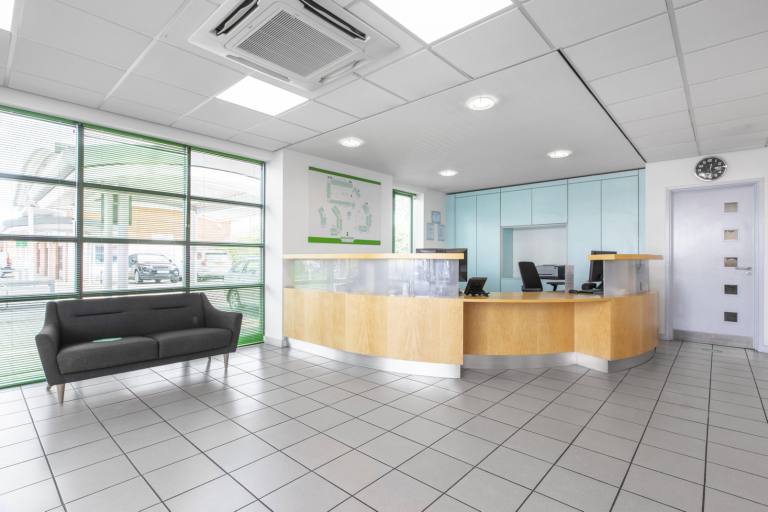 Southampton - SO14 5FE \ Workshop Space Available at Basepoint Andersons Road