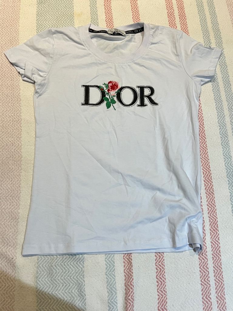White T-Shirt with 'Dior' Rose Design – NEW