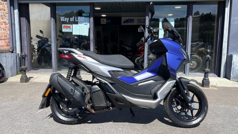 Aprilia SR GT 125