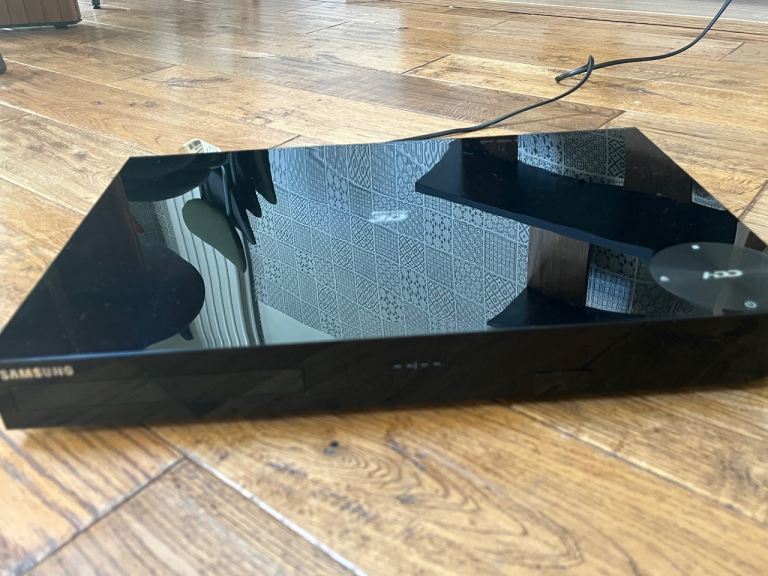Samsung Blu-ray 3D Disc Player with Remote