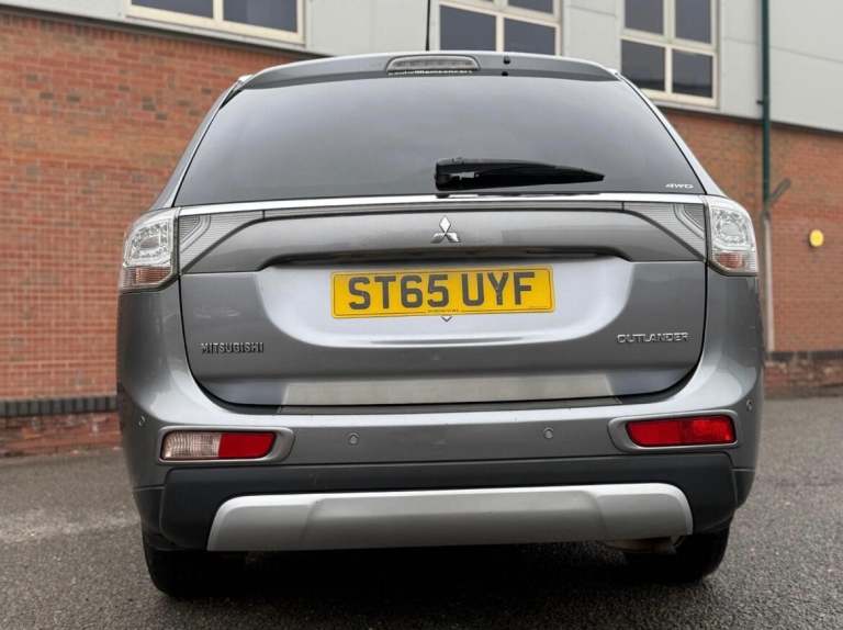 2016 Mitsubishi Outlander 2.2 DI-D GX3 5dr ESTATE DIESEL Manual