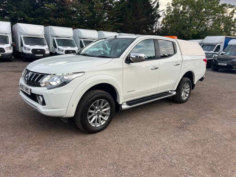 2017 Mitsubishi L200 Double Cab DI-D 178 Warrior 4WD Auto PICK UP DIESEL Automatic