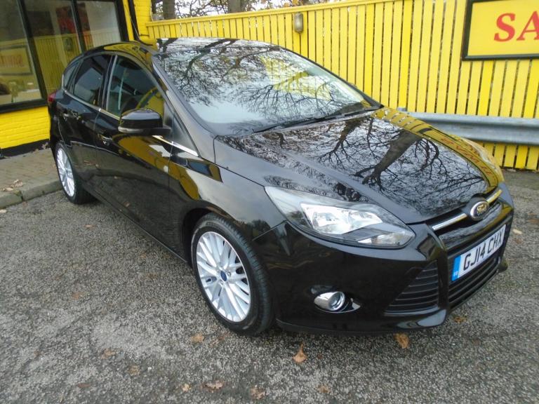 image for 2014 Ford Focus 1.0T EcoBoost Zetec Hatchback 5dr Petrol Manual Euro 5 (s/s)