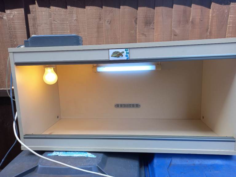 Vivarium tank
