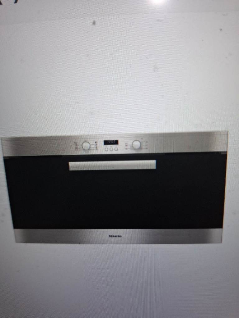 Miele  oven  plus hob