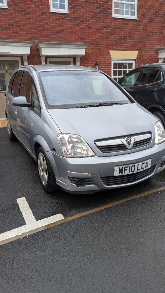 Vauxhall Meriva 2010