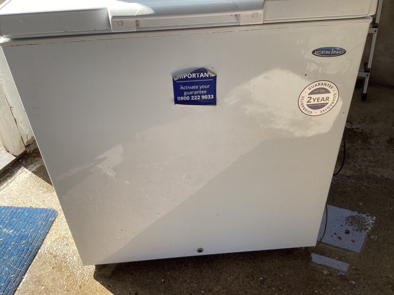 IceKing Chest Freezer – Good Condition, Clean Inside