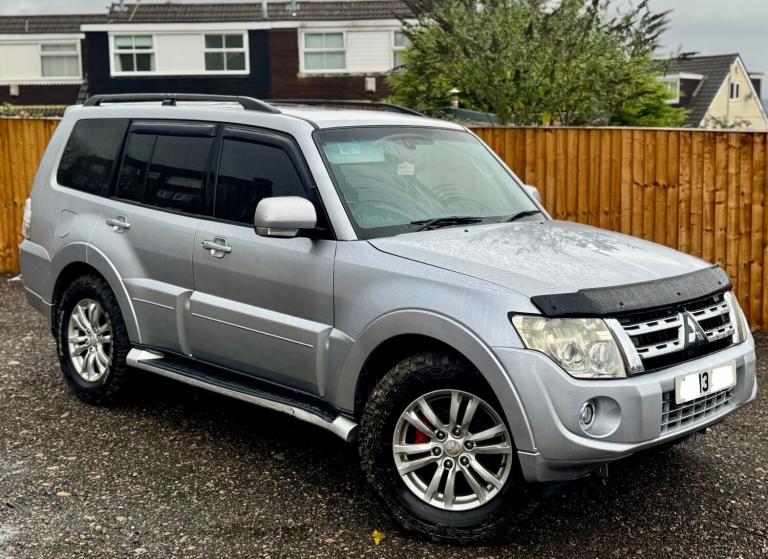 image for 2013 Mitsubishi Shogun 3.2 DI-DC [197] SG3 5dr Auto ESTATE Diesel Automatic