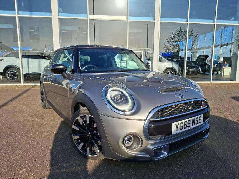 2019 MINI Hatch 2.0 Cooper S Exclusive Steptronic Euro 6 (s/s) 3dr HATCHBACK Petrol Automatic