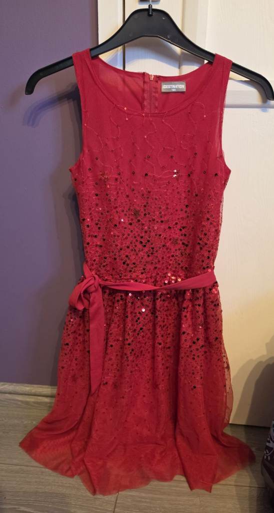 Girls Tullu Fancy Party Dress Red Beautuful Sequins size 13-14 years 164cm