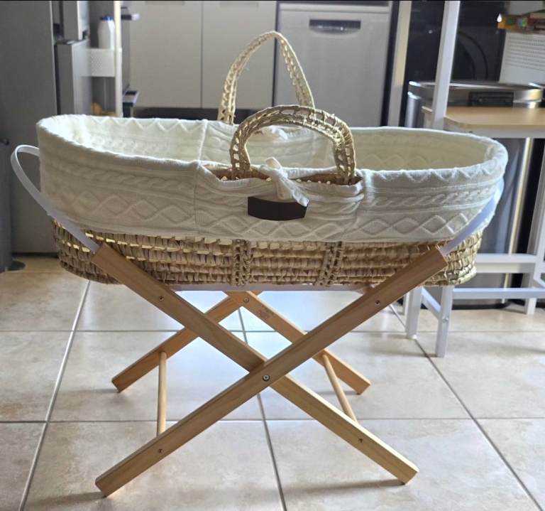 Moses Basket with Stand – Cream, Very Good Condition