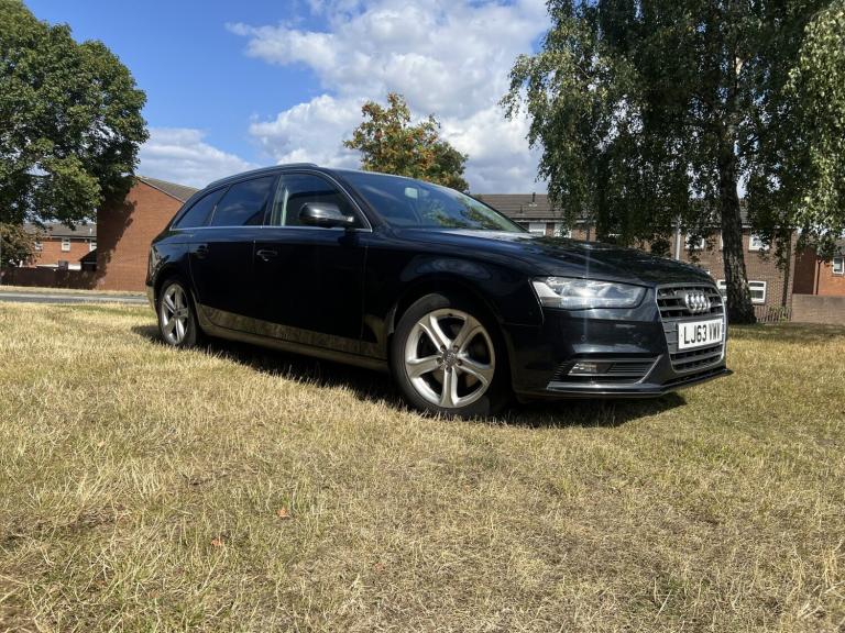 AUDI A4 AVANT 2.0 TDI SE Technik 2013