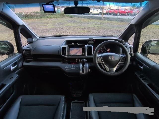 Honda stepwagon spada cool spirit 2.0 auto purple only 37k miles due in febuary