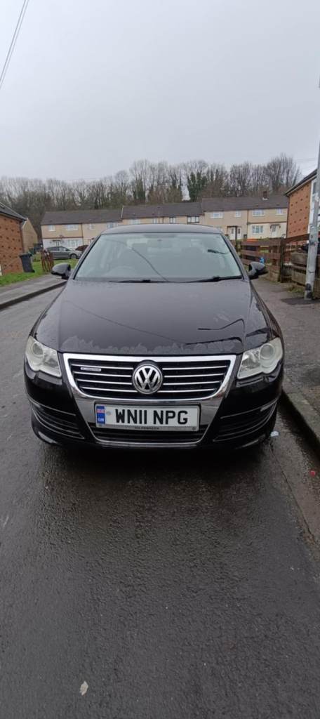 Volkswagen, PASSAT, Saloon, 2011, Manual, 1598 (cc), 4 doors