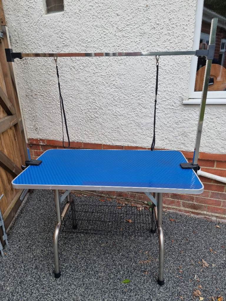 Dog Grooming Table