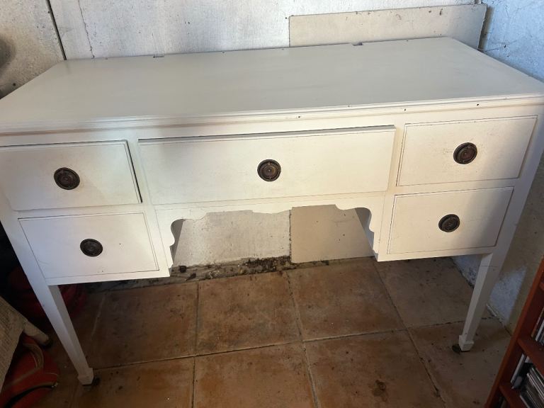Dressing table with 5 drawers painted 