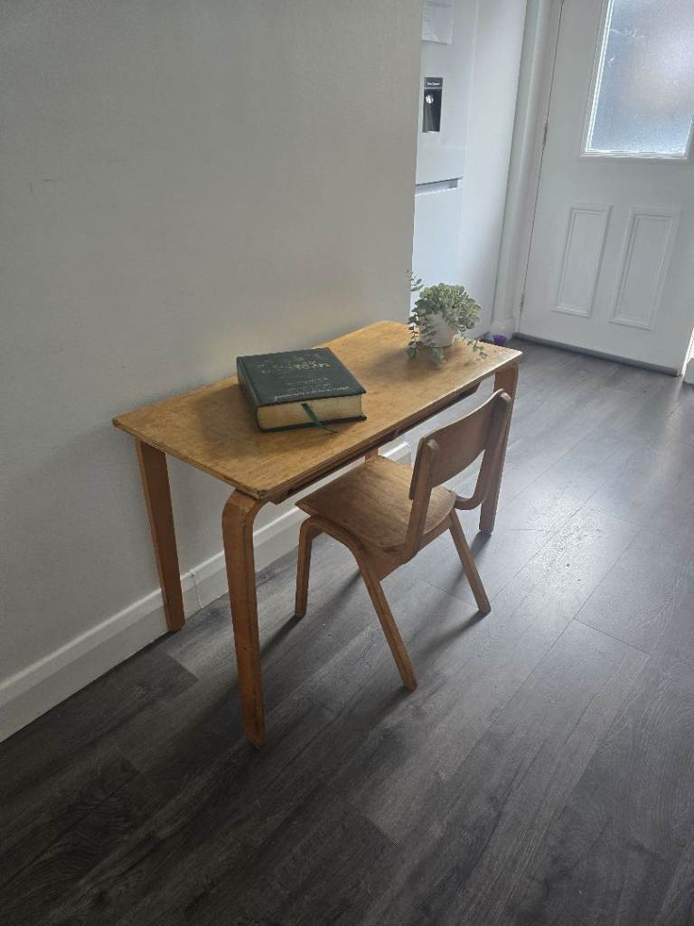Vintage. CHilds old s hool desk an  chair £120
