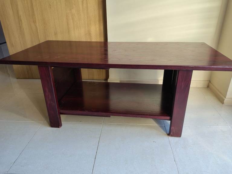 Tapley Coffee Table with 2 side tables in burgundy oak