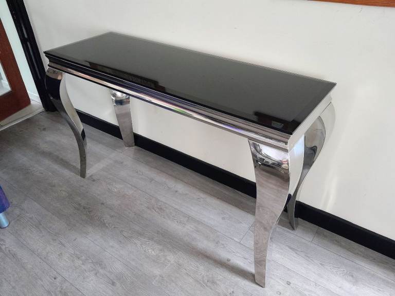GLASS CONSOLE TABLE 